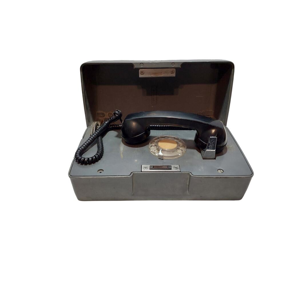vintage western electric outdoor rotery phone